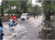 Mengapa Harus Mencuci Motor Setelah Melewati Banjir?