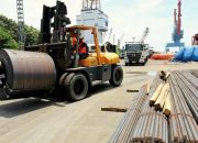 Krakatau Steel Sebut Baja Murah Tiongkok Tekan Industri Dalam Negeri