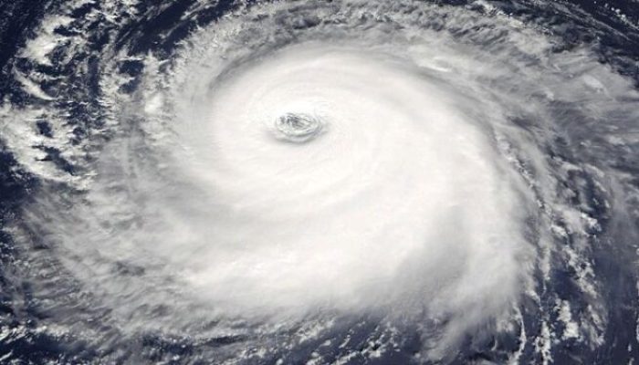 Siklon Tropis Luana, Waspadai Hujan Lebat dan Gelombang di Wilayah Ini